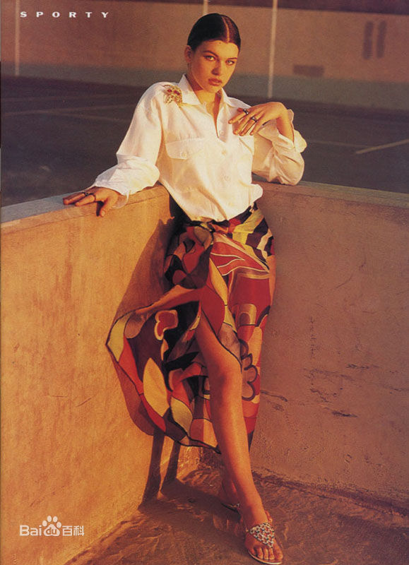 最优质米拉·乔沃维奇(Milla Jovovich)精彩图册1