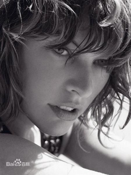 米拉·乔沃维奇(Milla Jovovich)精彩图册2