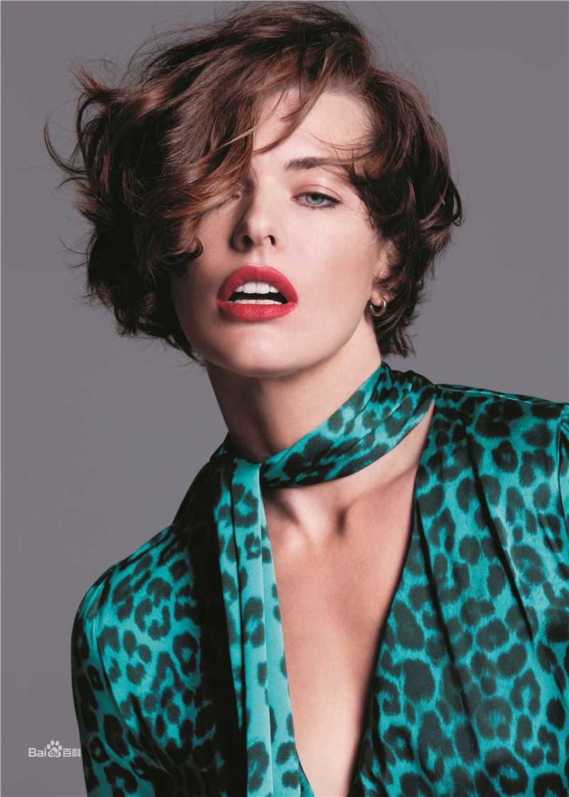 米拉·乔沃维奇(Milla Jovovich)精彩图册2