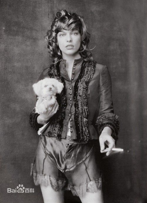 米拉·乔沃维奇(Milla Jovovich)精彩图册2