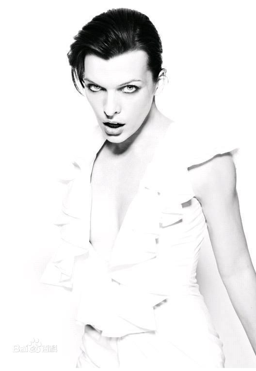米拉·乔沃维奇(Milla Jovovich)精彩图册2