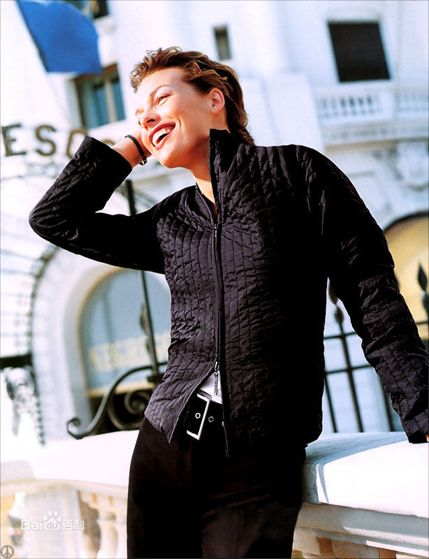 米拉·乔沃维奇(Milla Jovovich)精彩图册2