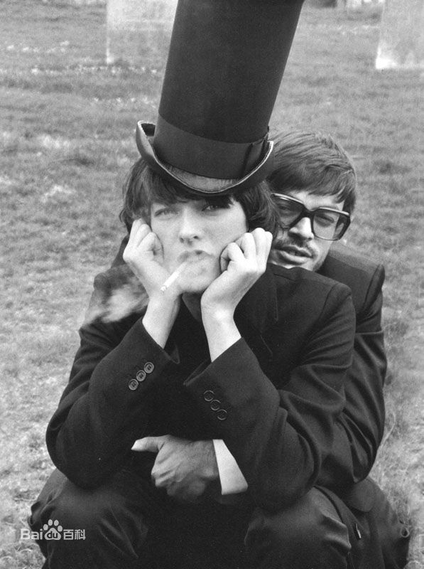 最新米拉·乔沃维奇(Milla Jovovich)精彩图册1