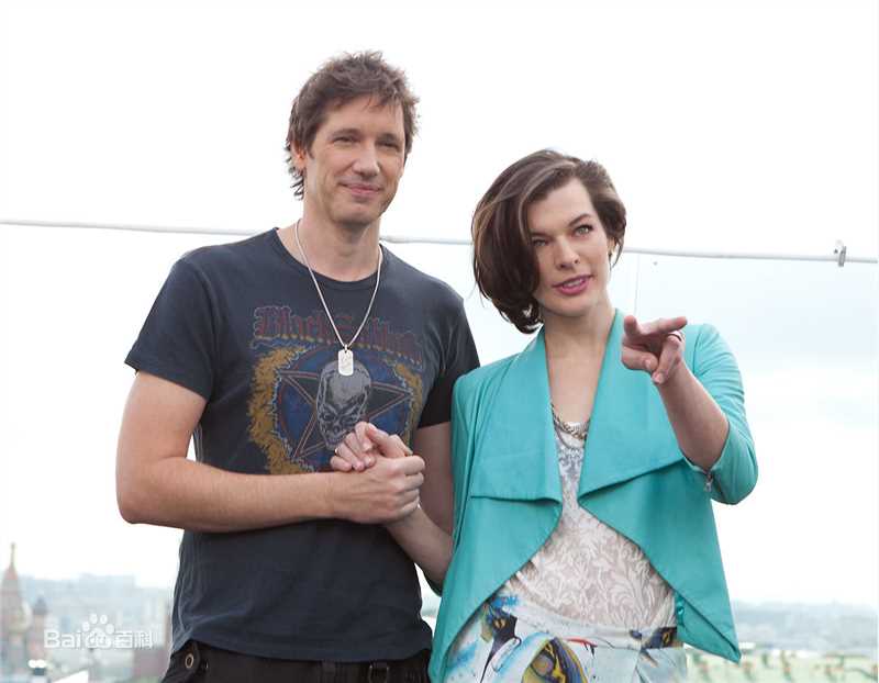 高清米拉·乔沃维奇(Milla Jovovich)精彩图册1