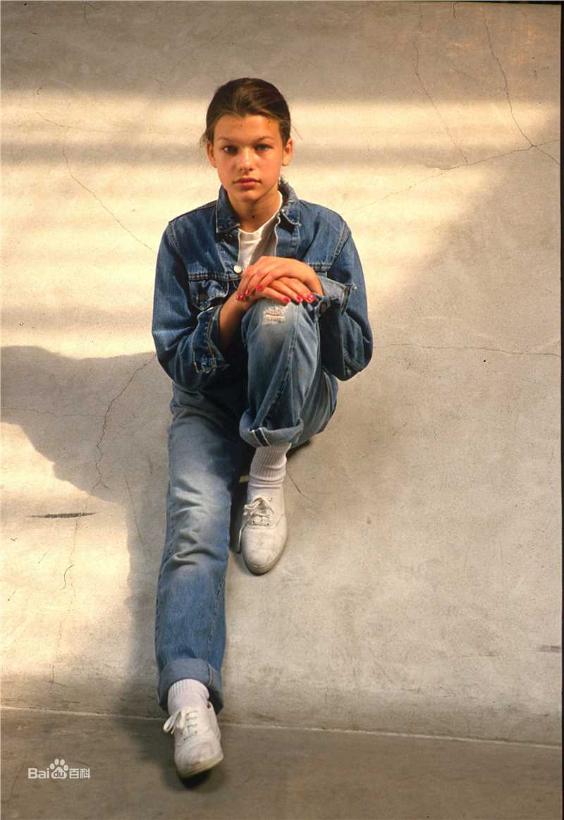 米拉·乔沃维奇(Milla Jovovich)精彩图册1