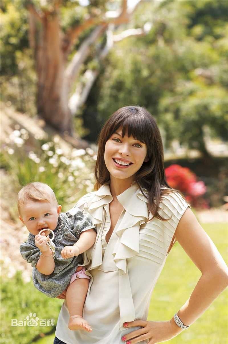 米拉·乔沃维奇(Milla Jovovich)精彩图册1