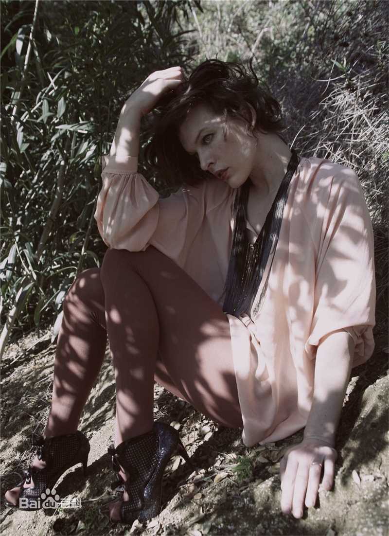 米拉·乔沃维奇(Milla Jovovich)精彩图册1