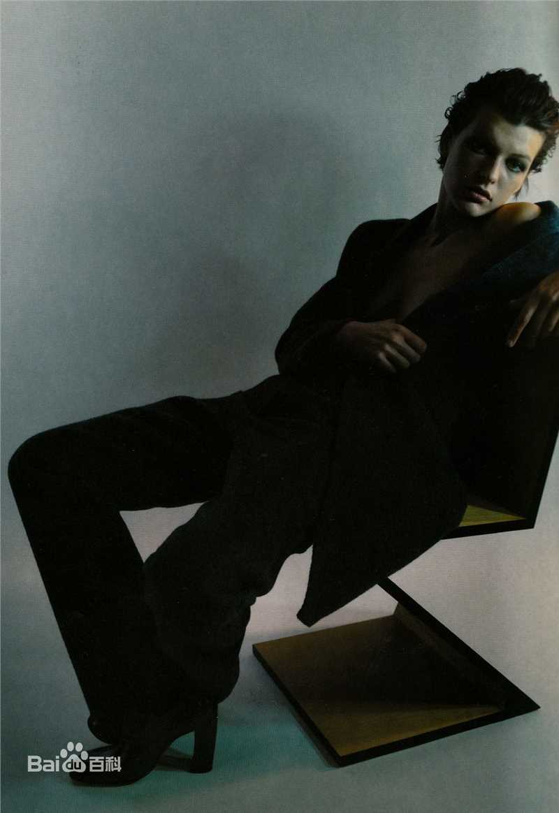 精选米拉·乔沃维奇(Milla Jovovich)精彩图册2