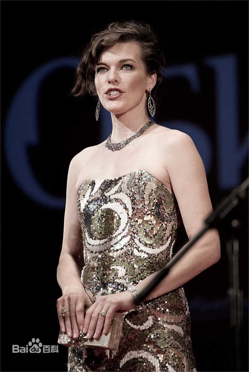 精选米拉·乔沃维奇(Milla Jovovich)精彩图册2