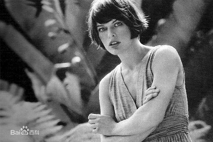 精选米拉·乔沃维奇(Milla Jovovich)精彩图册2