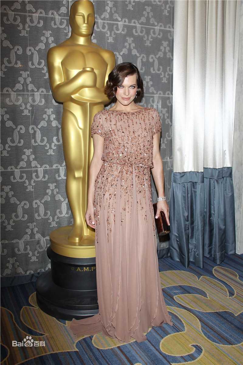 最全米拉·乔沃维奇(Milla Jovovich)精彩图册1