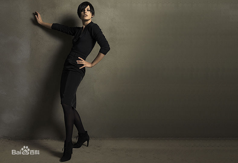 最全米拉·乔沃维奇(Milla Jovovich)精彩图册1