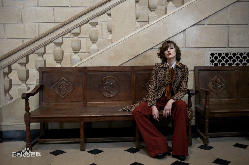 米拉·乔沃维奇(Milla Jovovich)精彩图册2