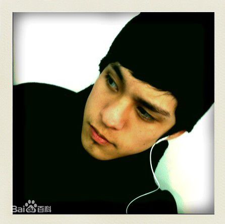 最新黄远性感图片