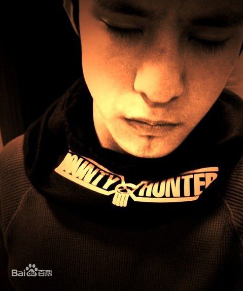 最新黄远性感图片