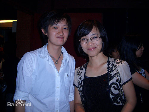 周美玲(Zero·Chou)的导演生涯前后照片