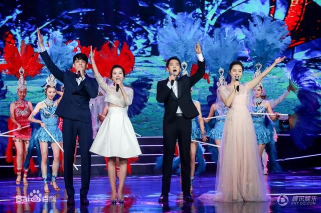 张博宇(Zhang Boyu)第16届电影表演艺术学会奖颁奖典礼性感图片图集