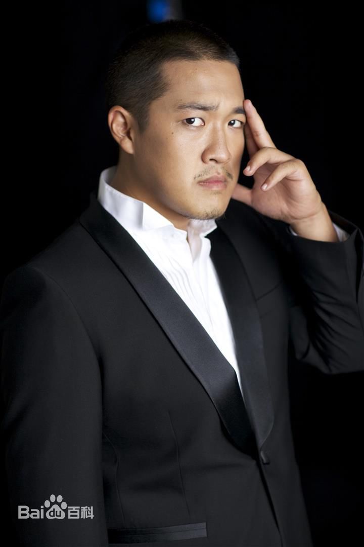 最优质张博宇(Zhang Boyu)生活照