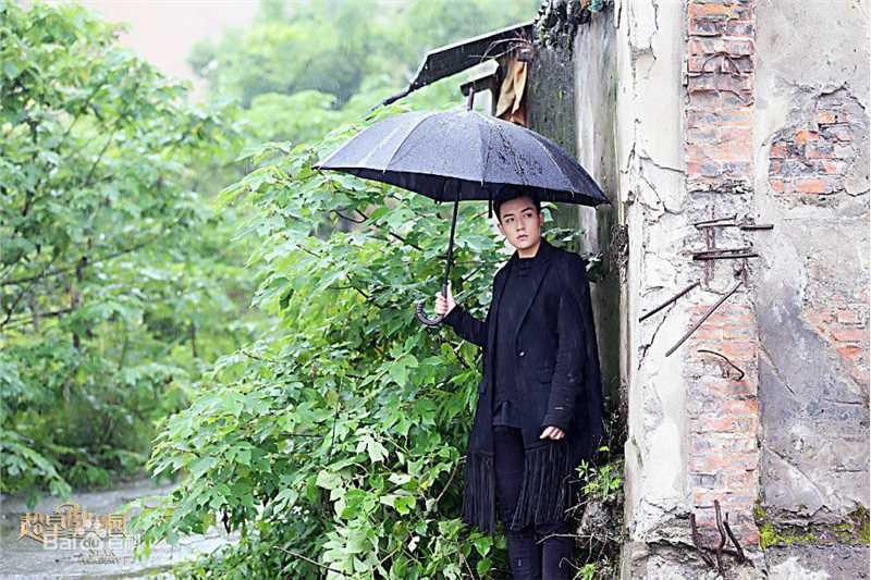 精选谷嘉诚(Jason Koo)在《超星星学园》苏格拉底中的图册