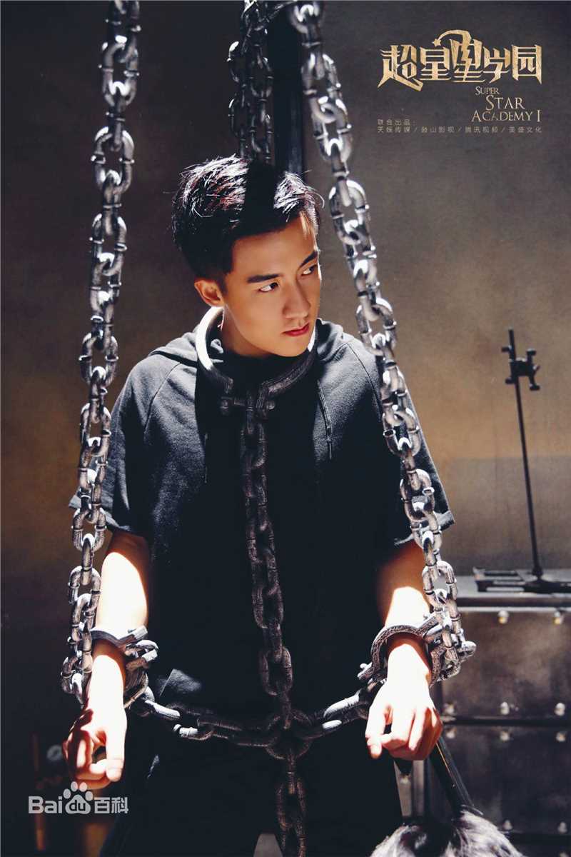 精选谷嘉诚(Jason Koo)在《超星星学园》苏格拉底中的图册