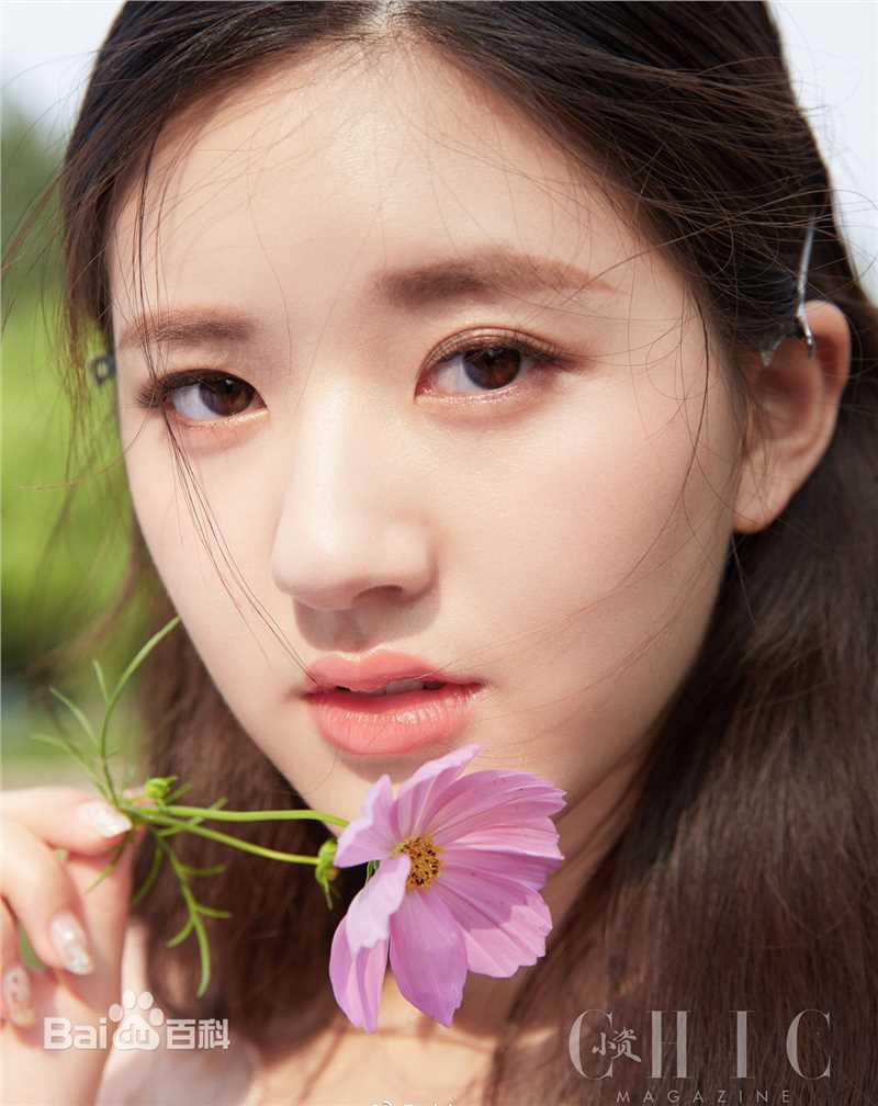 赵露思小资Chicteen前后照片