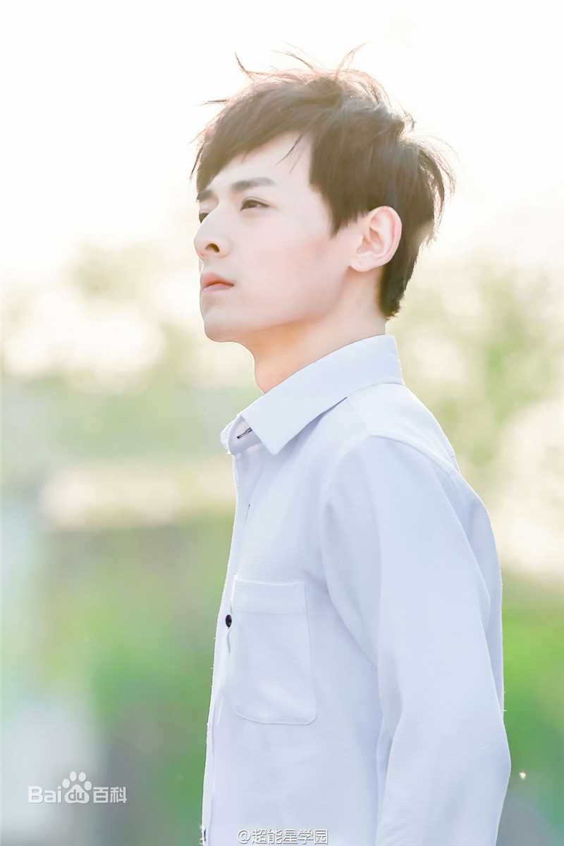 最优质白澍在《超星星学园》万适存中的相册