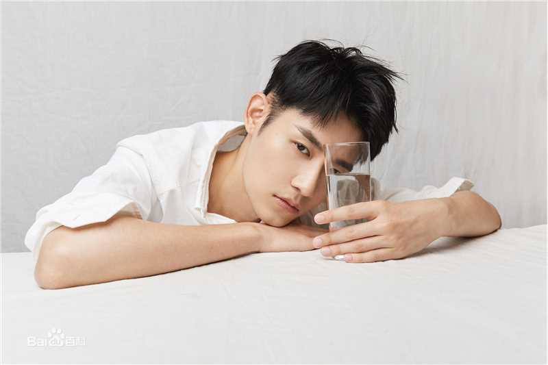 最优质彭楚粤生活照