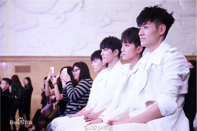 X玖少年团1030时装之夜图册