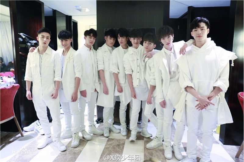 X玖少年团1030时装之夜图册