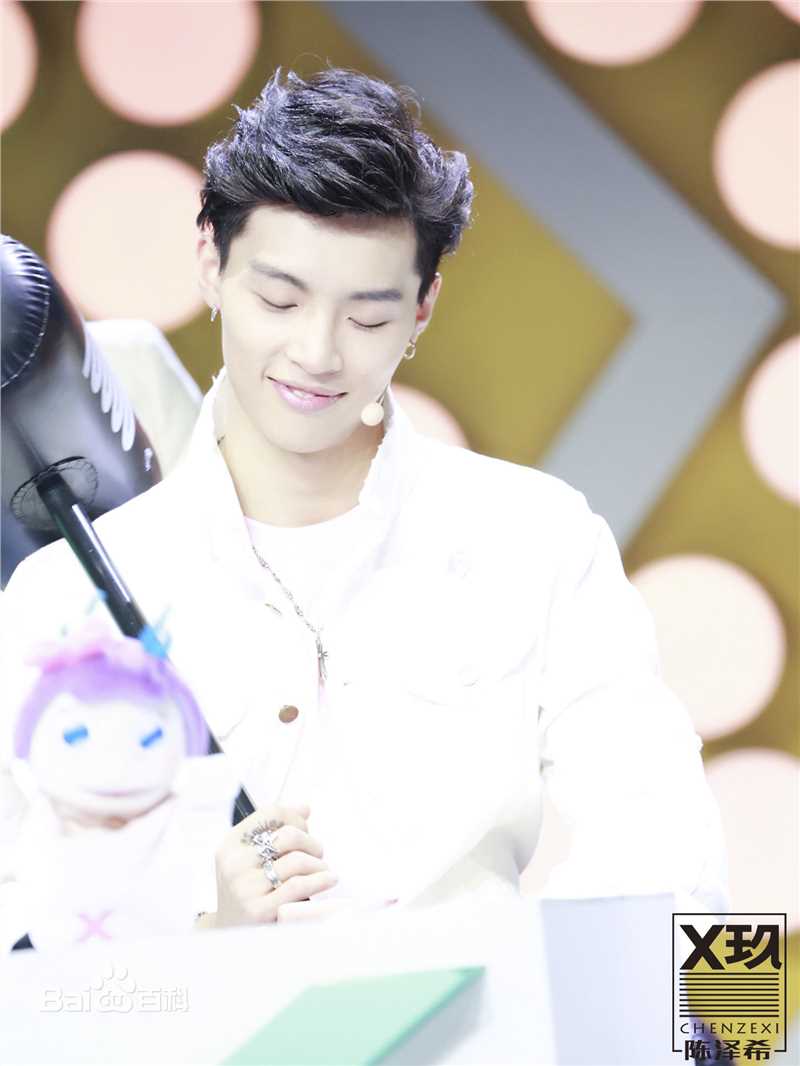 精选X玖少年团在团综《X玖少年频道》中的图册