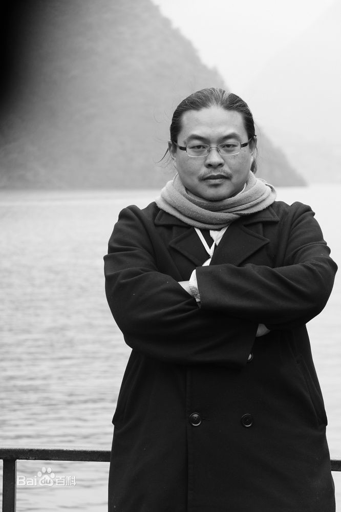 杨超生活照壁纸壁纸