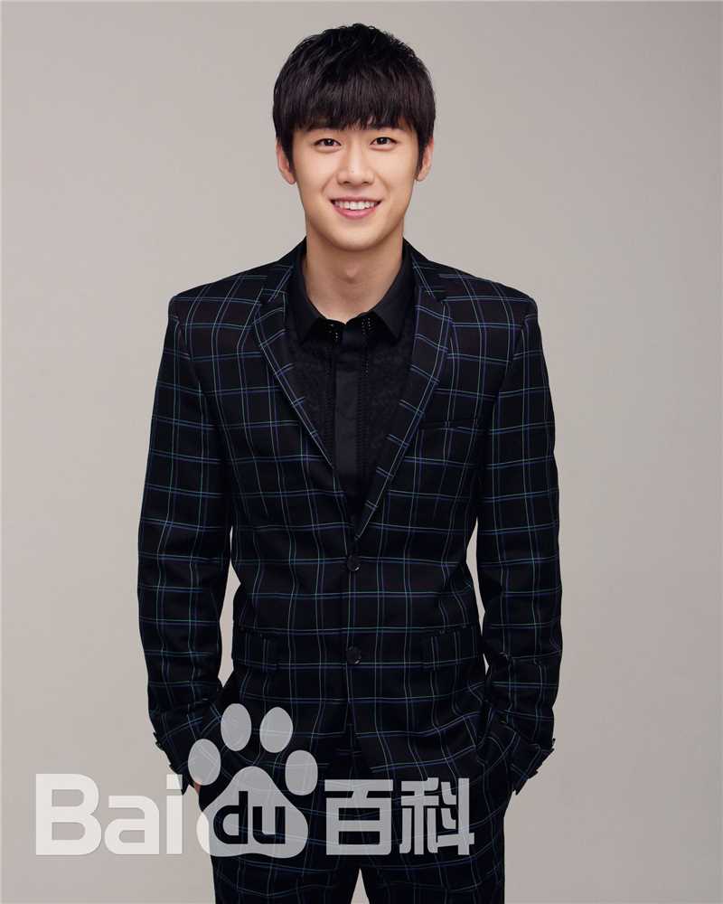 最优质朱嘉琦生活照