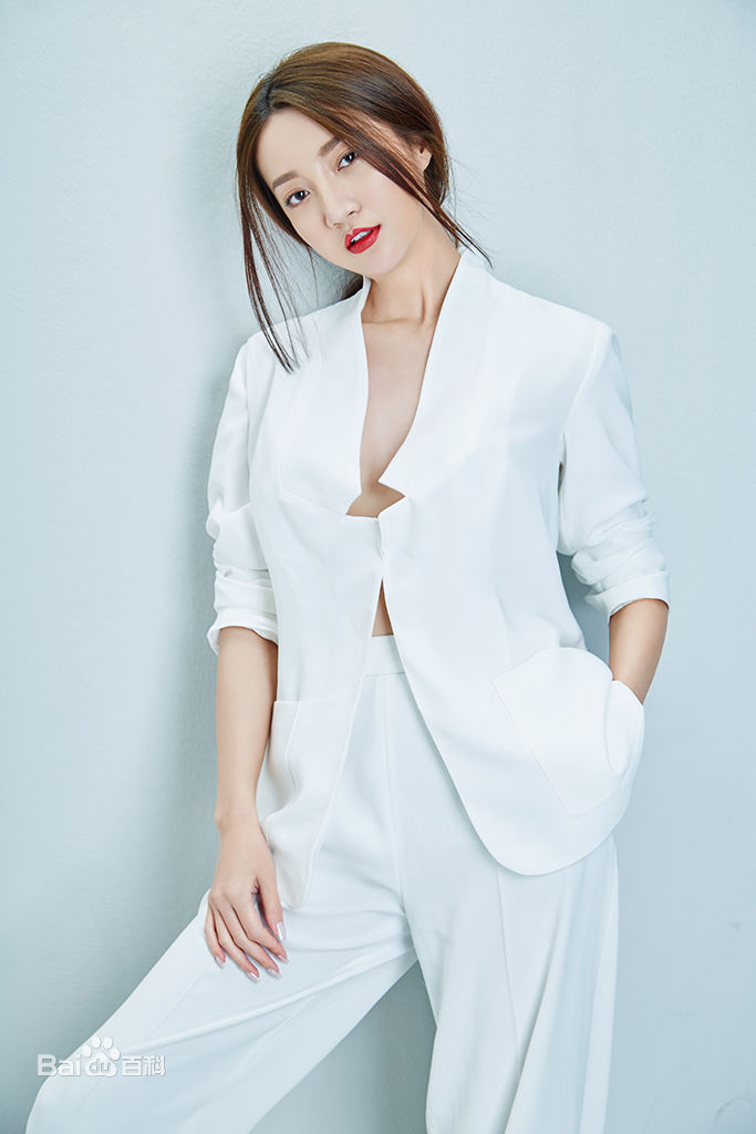 最优质郑雅文(Veronique)生活照