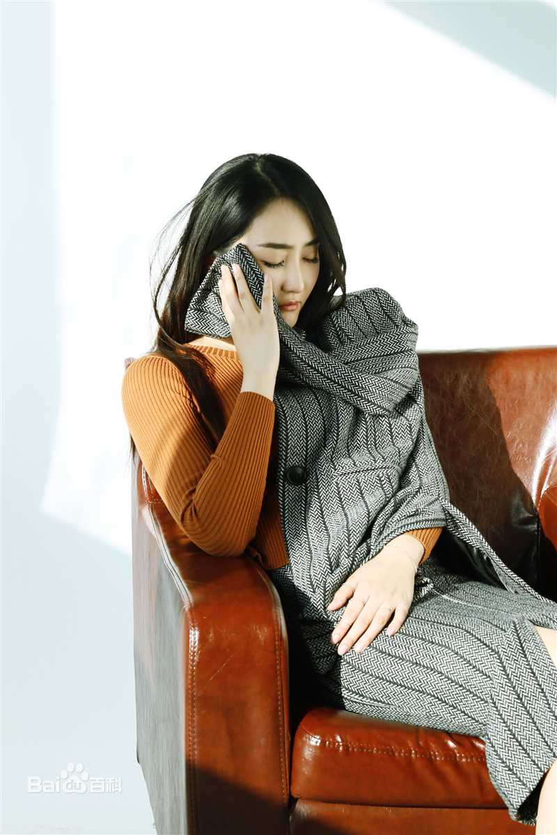 高姝瑶(Shu-Yao-gao)初春穿搭前后照片