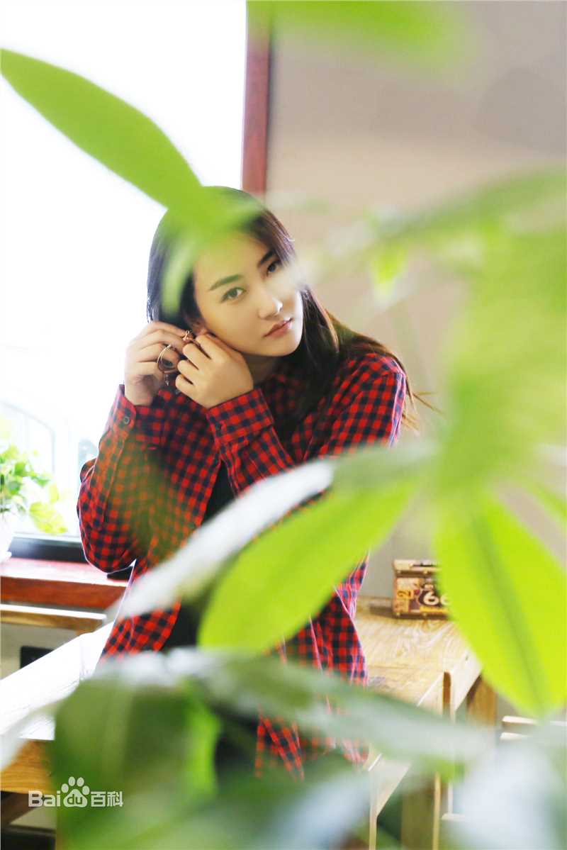 高姝瑶(Shu-Yao-gao)精选杂志拍摄图册