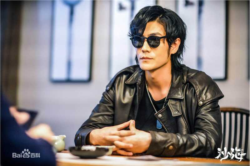 季晨(Jeffery Ji)《沙海》黑眼镜最优质剧照