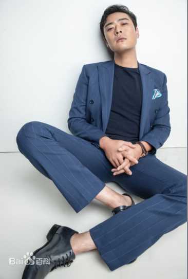 张桐高清 照图集