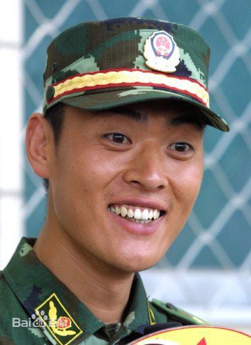 张桐2006年《国家近卫军》最全剧照