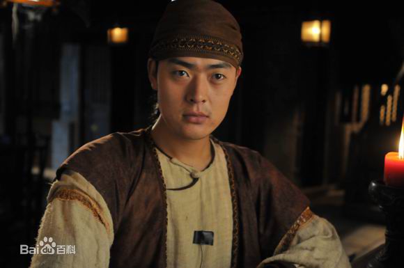 高清张桐在2009年电影《皇家刺青》中的图册