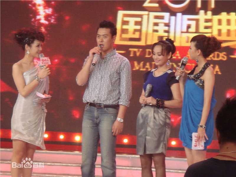 精选张桐在2009年《红槐花》首映礼中的图册