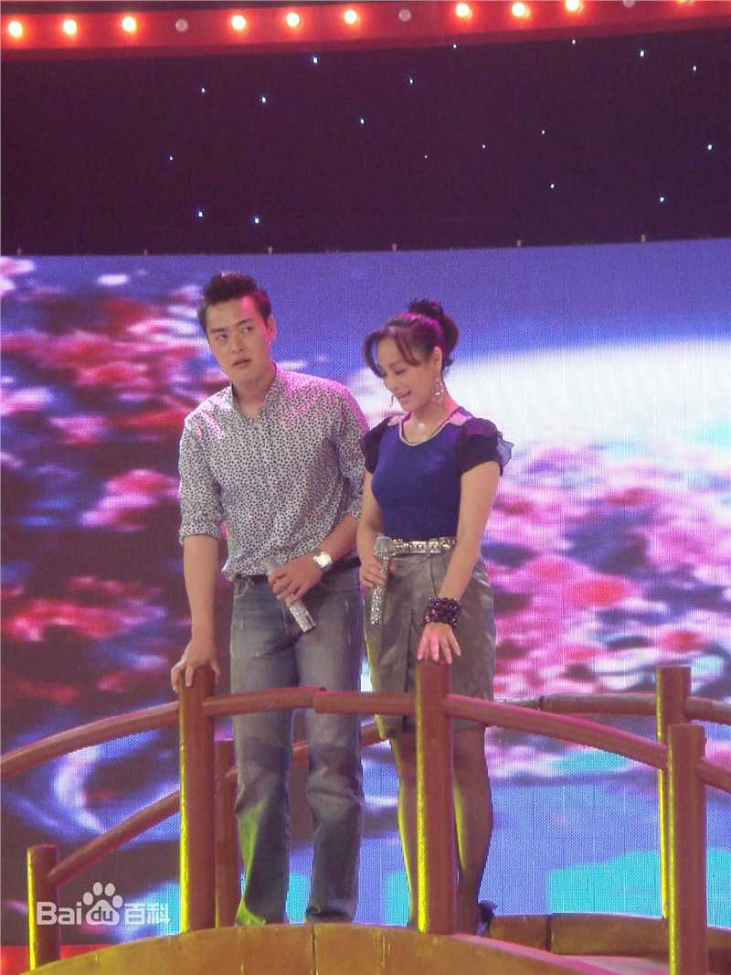 精选张桐在2009年《红槐花》首映礼中的图册