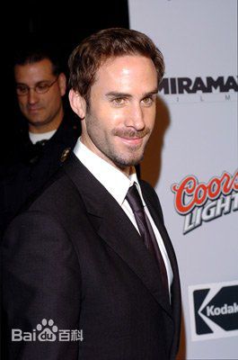 最新约瑟夫·费因斯(Joseph Fiennes)性感图片