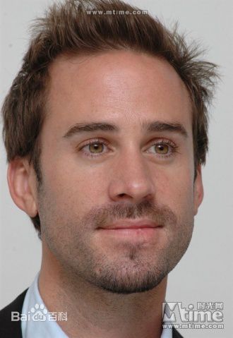 最新约瑟夫·费因斯(Joseph Fiennes)性感图片