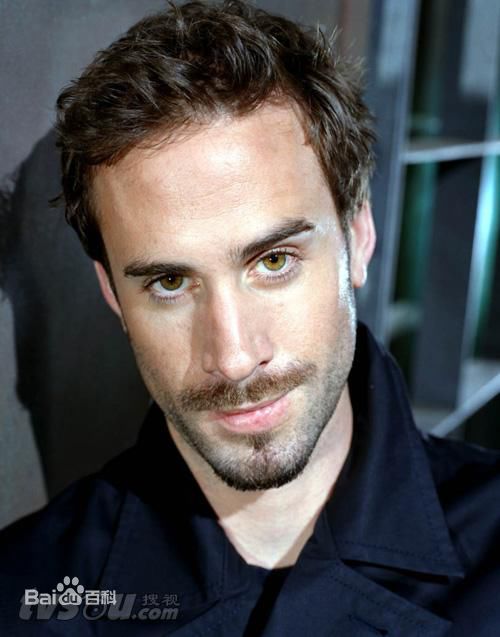 最新约瑟夫·费因斯(Joseph Fiennes)性感图片