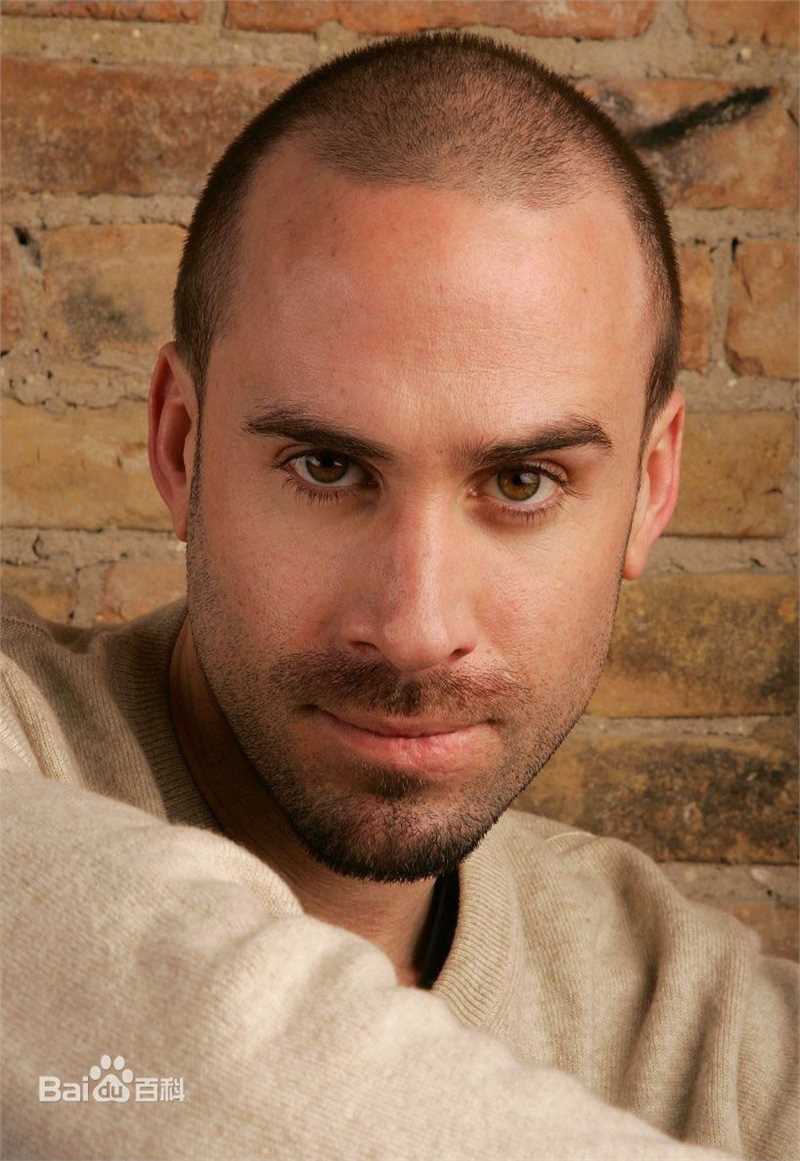 约瑟夫·费因斯(Joseph Fiennes)前后照片