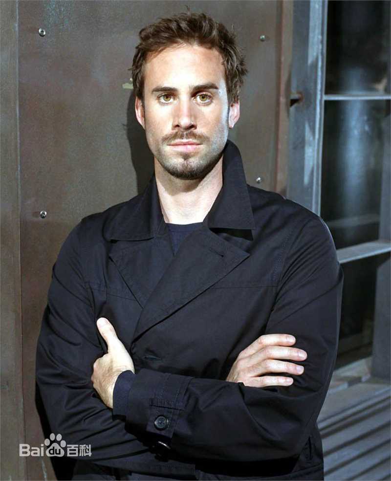 约瑟夫·费因斯(Joseph Fiennes)前后照片