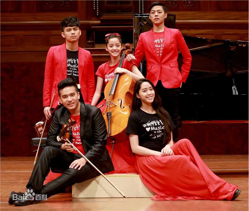 欧阳娜娜(Nana Ou-yang)娜娜独奏会图片图册