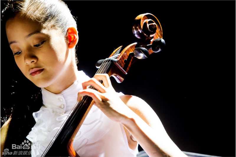 欧阳娜娜(Nana Ou-yang)娜娜独奏会图片图册