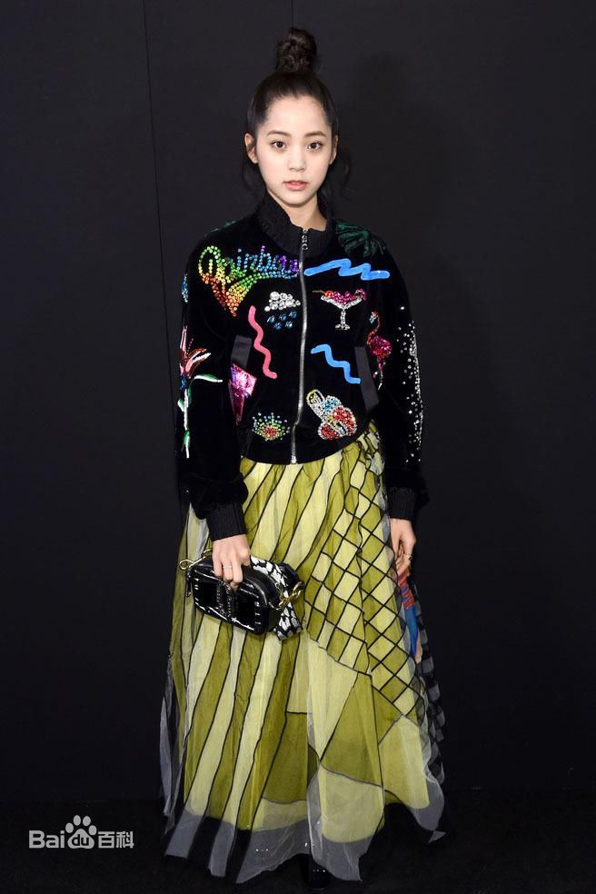 欧阳娜娜(Nana Ou-yang)纽约春夏时装周性感图片图集