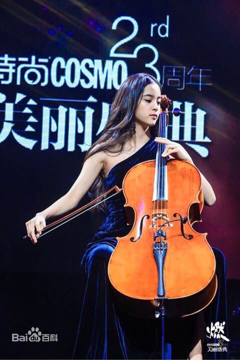 欧阳娜娜(Nana Ou-yang)COO美丽盛典前后照片